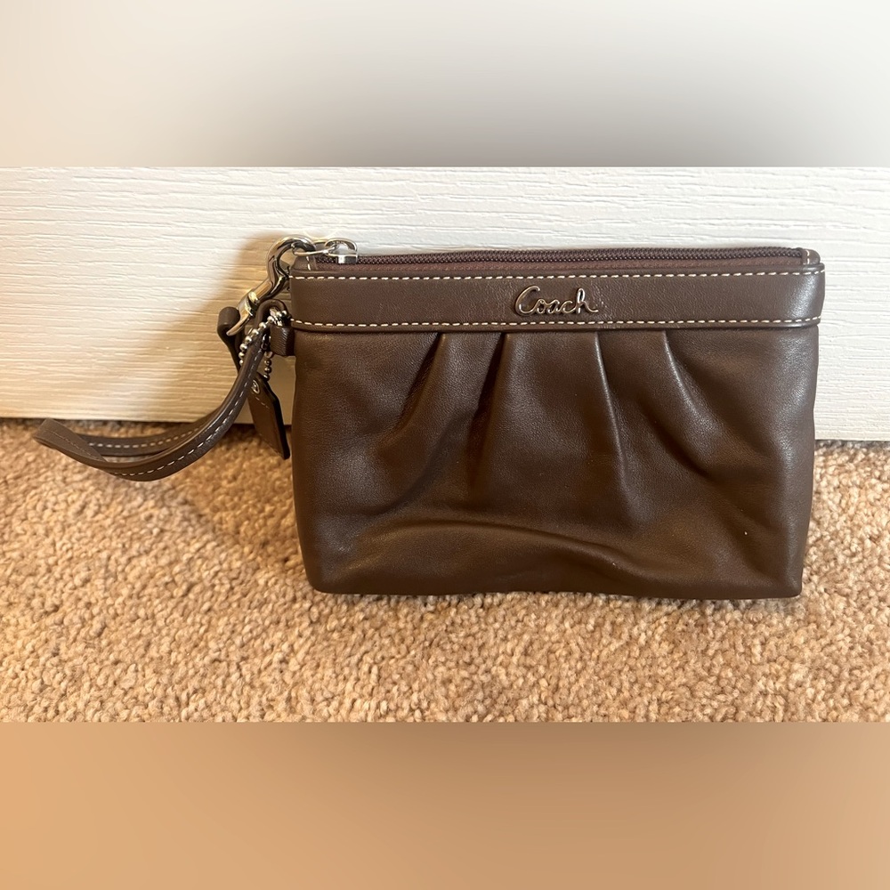 Vintage Coach brown wristlet